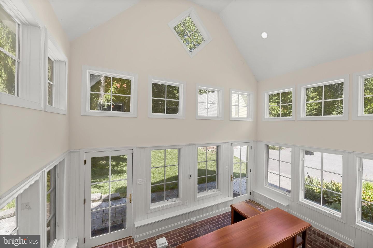 13767 Lakeside Dr Property Photo 50