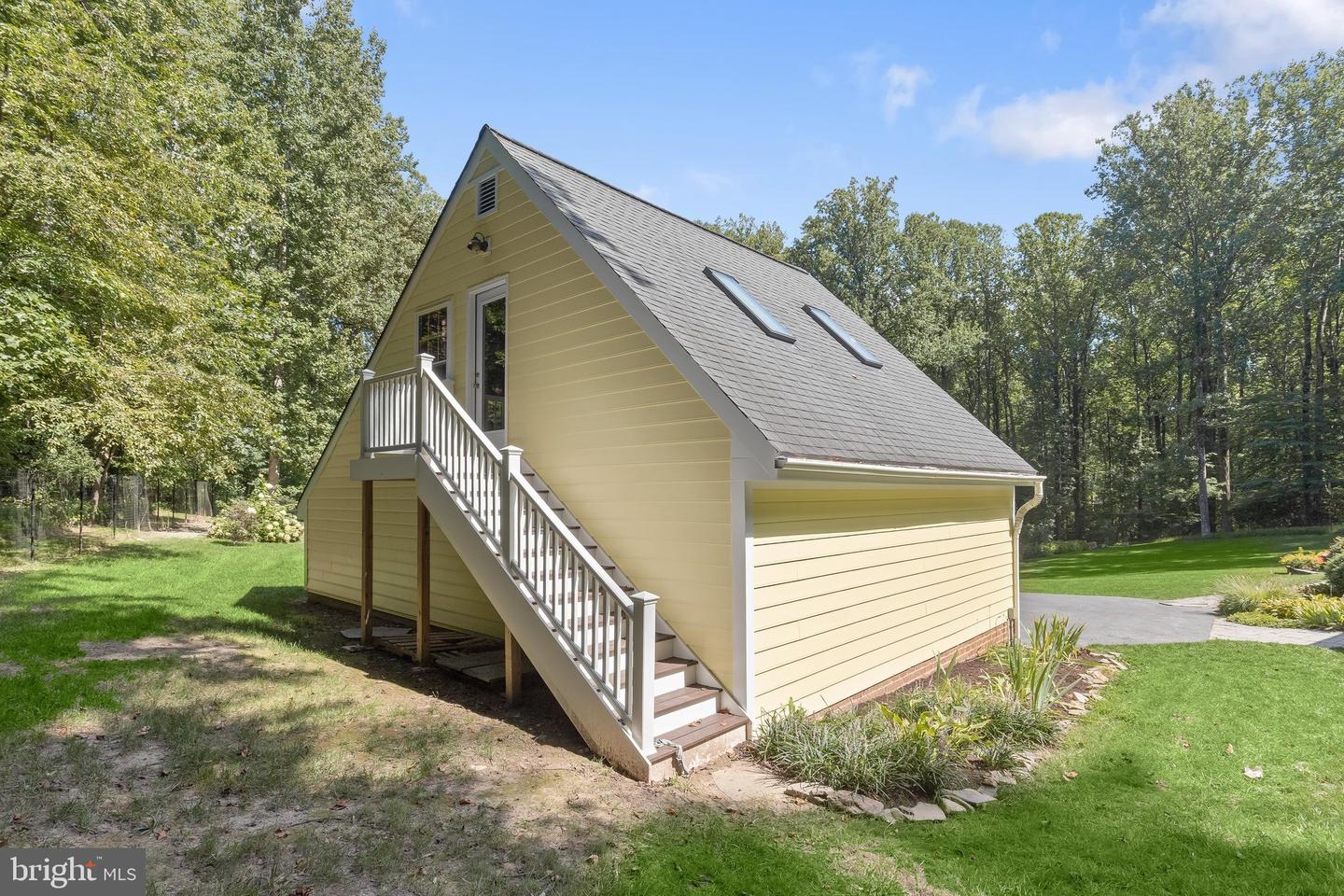 13767 Lakeside Dr Property Photo 83