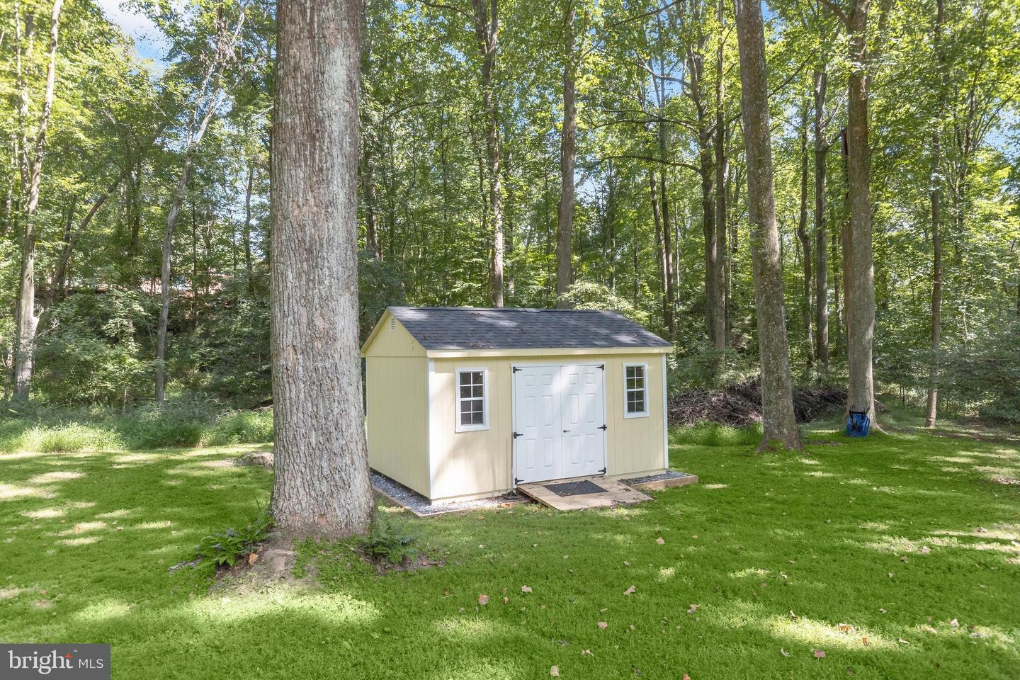 13767 Lakeside Dr Property Photo 93