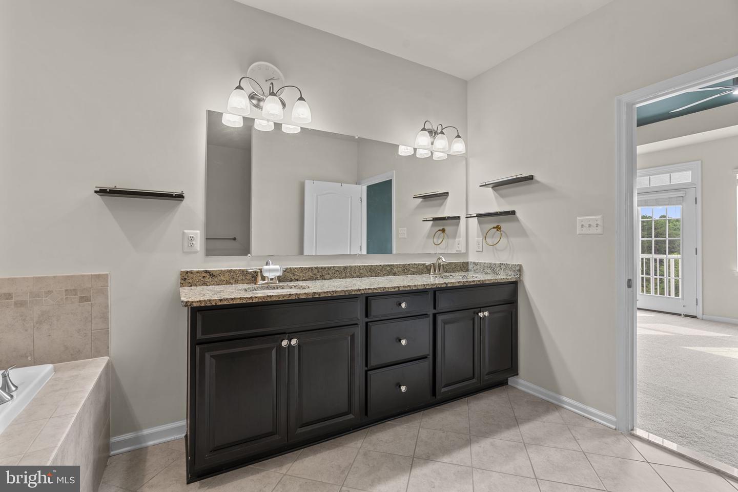 7017 Starwort Way #a Property Photo 30