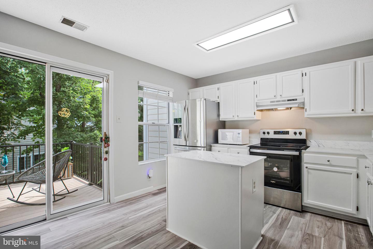 4750 Dorsey Hall Dr #2 Property Photo 7