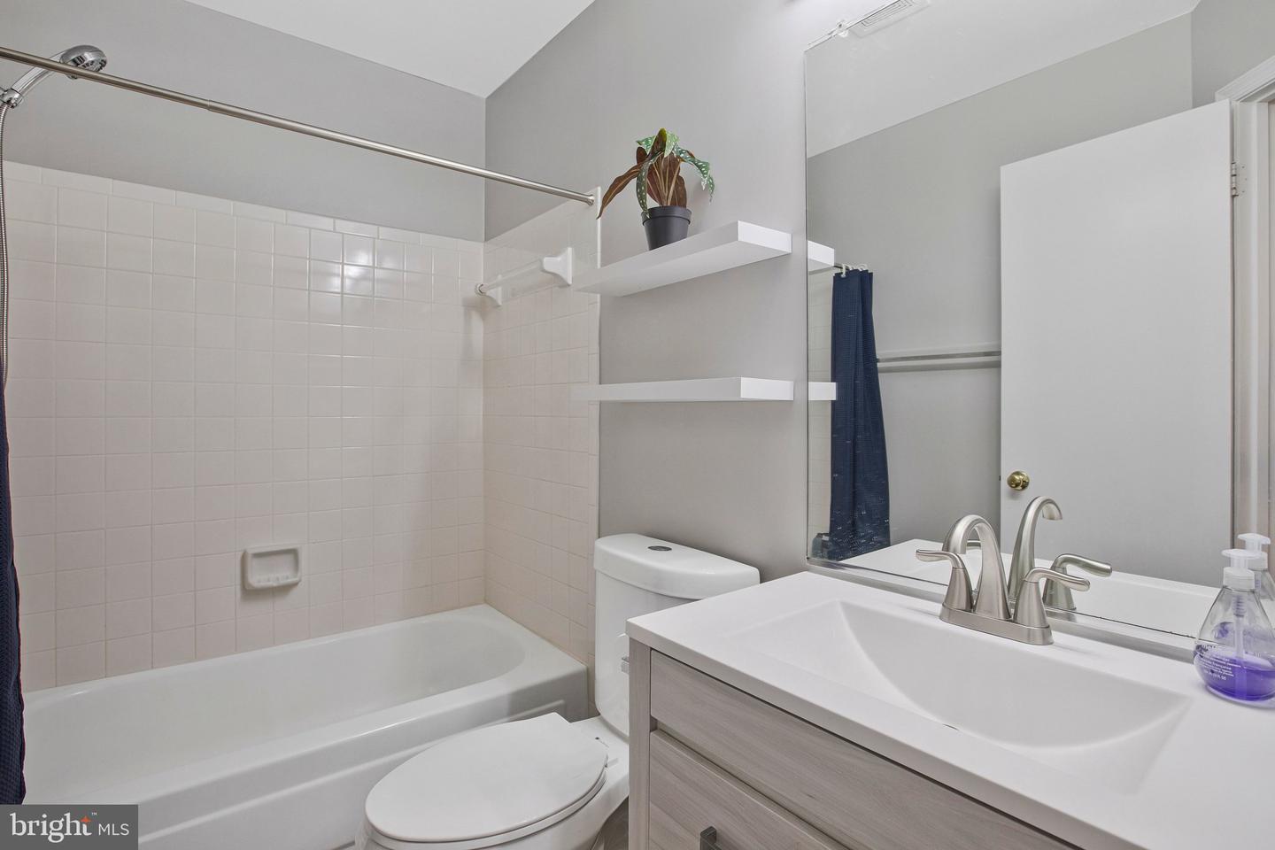 4750 Dorsey Hall Dr #2 Property Photo 15