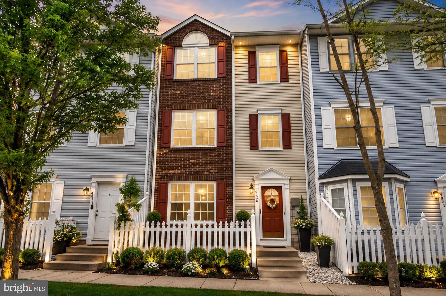 8926 MALLARD CT