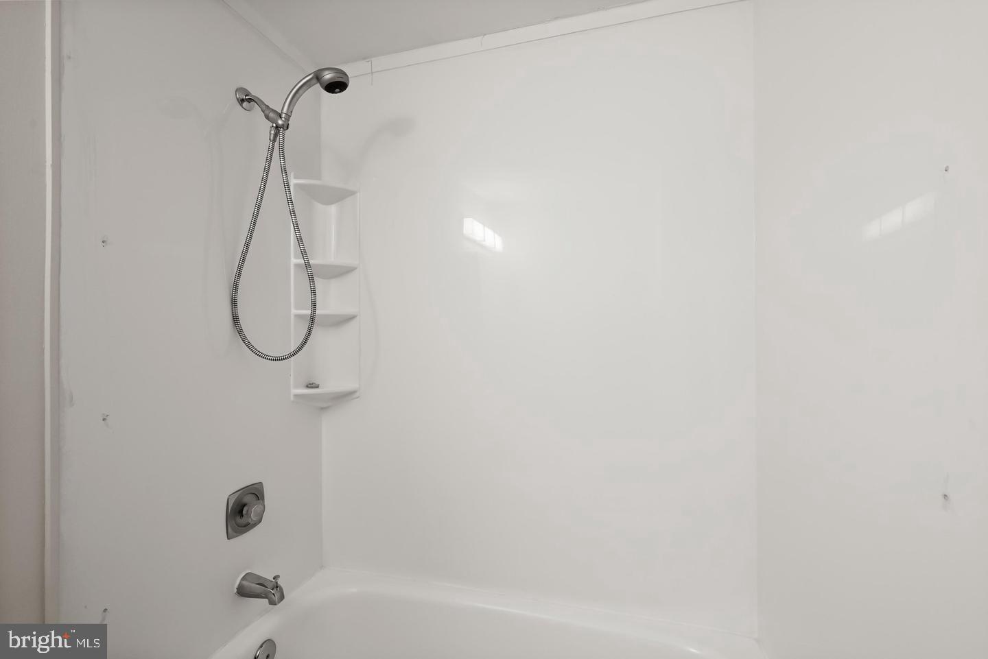 5435 The Bridle Path Property Photo 19