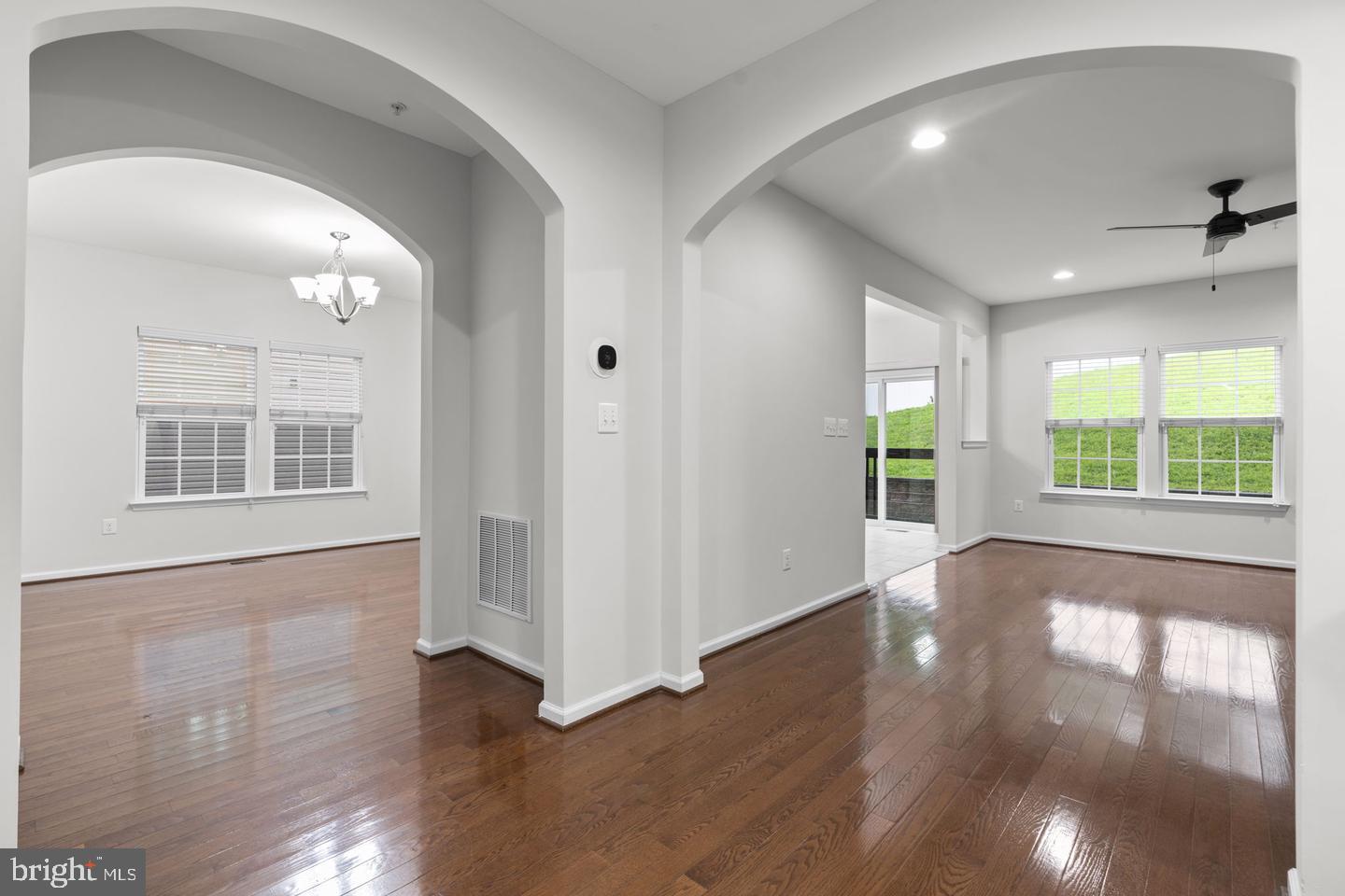 4986 Windpower Way Property Photo 4