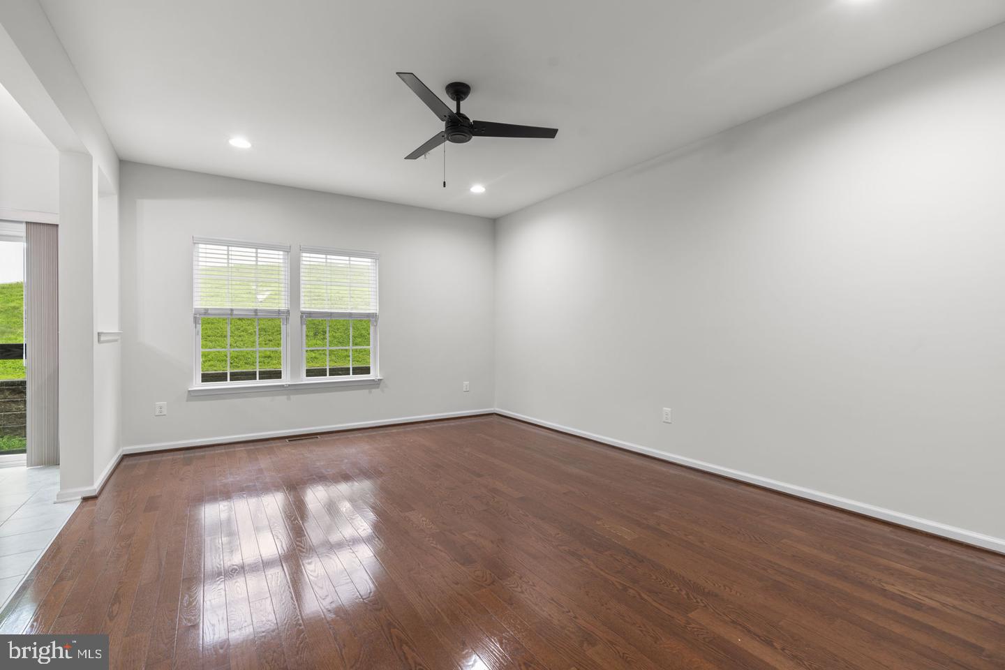 4986 Windpower Way Property Photo 5