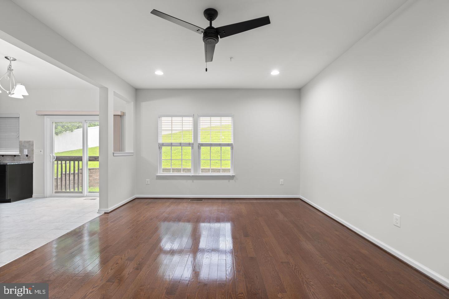 4986 Windpower Way Property Photo 6