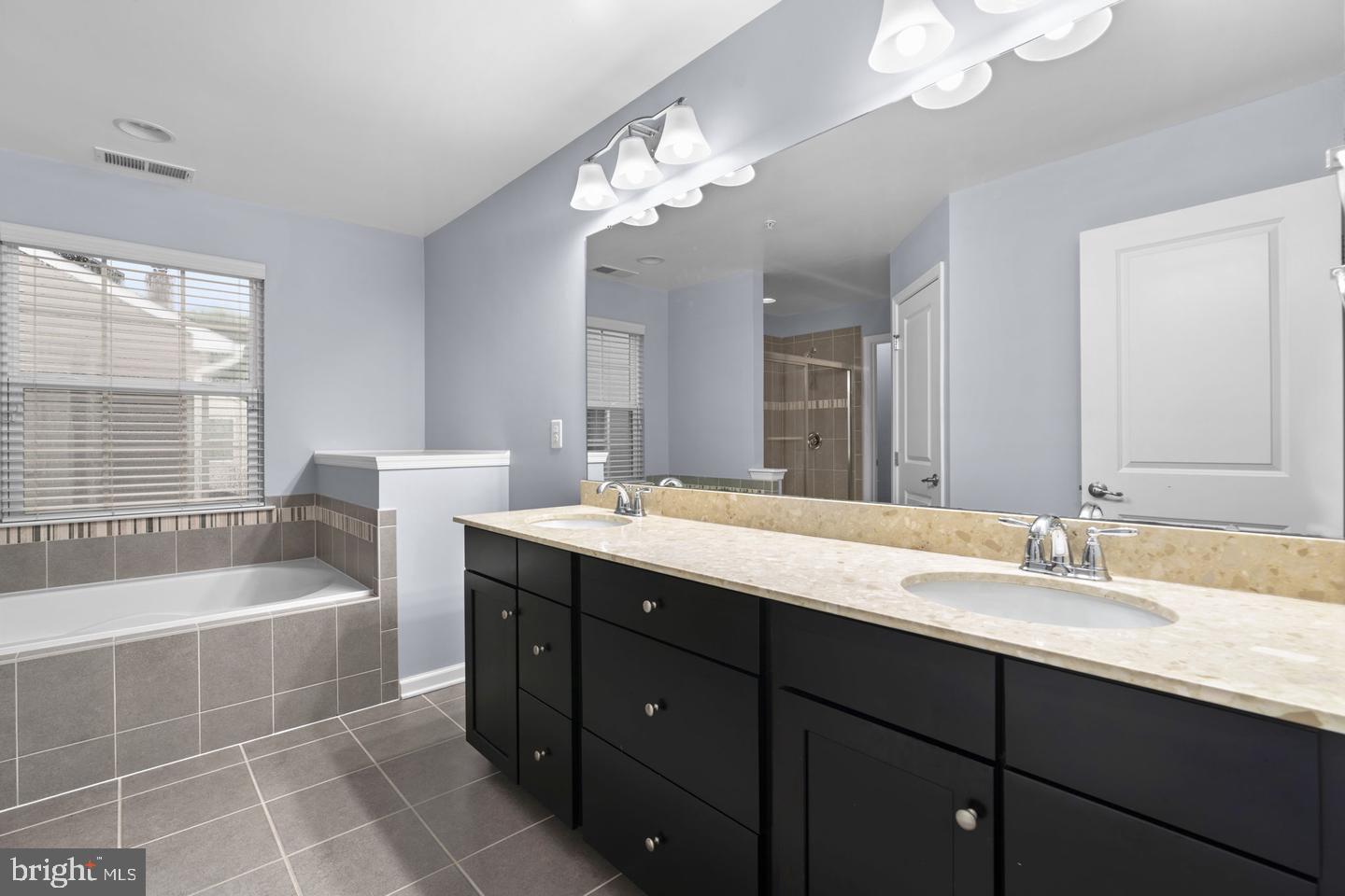 4986 Windpower Way Property Photo 28