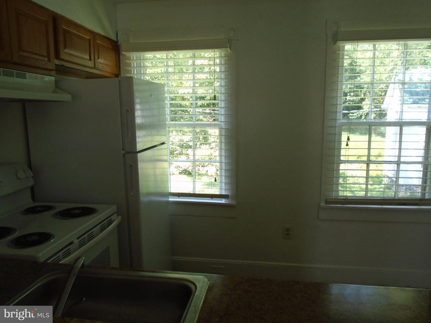 8488 Main St Property Photo 5