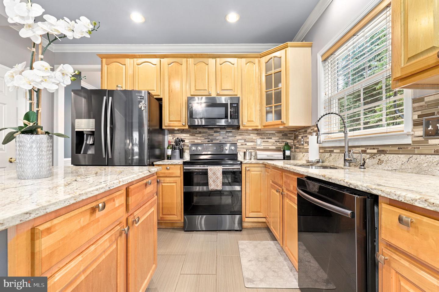 6405 Ivy Spring Rd Property Photo 10