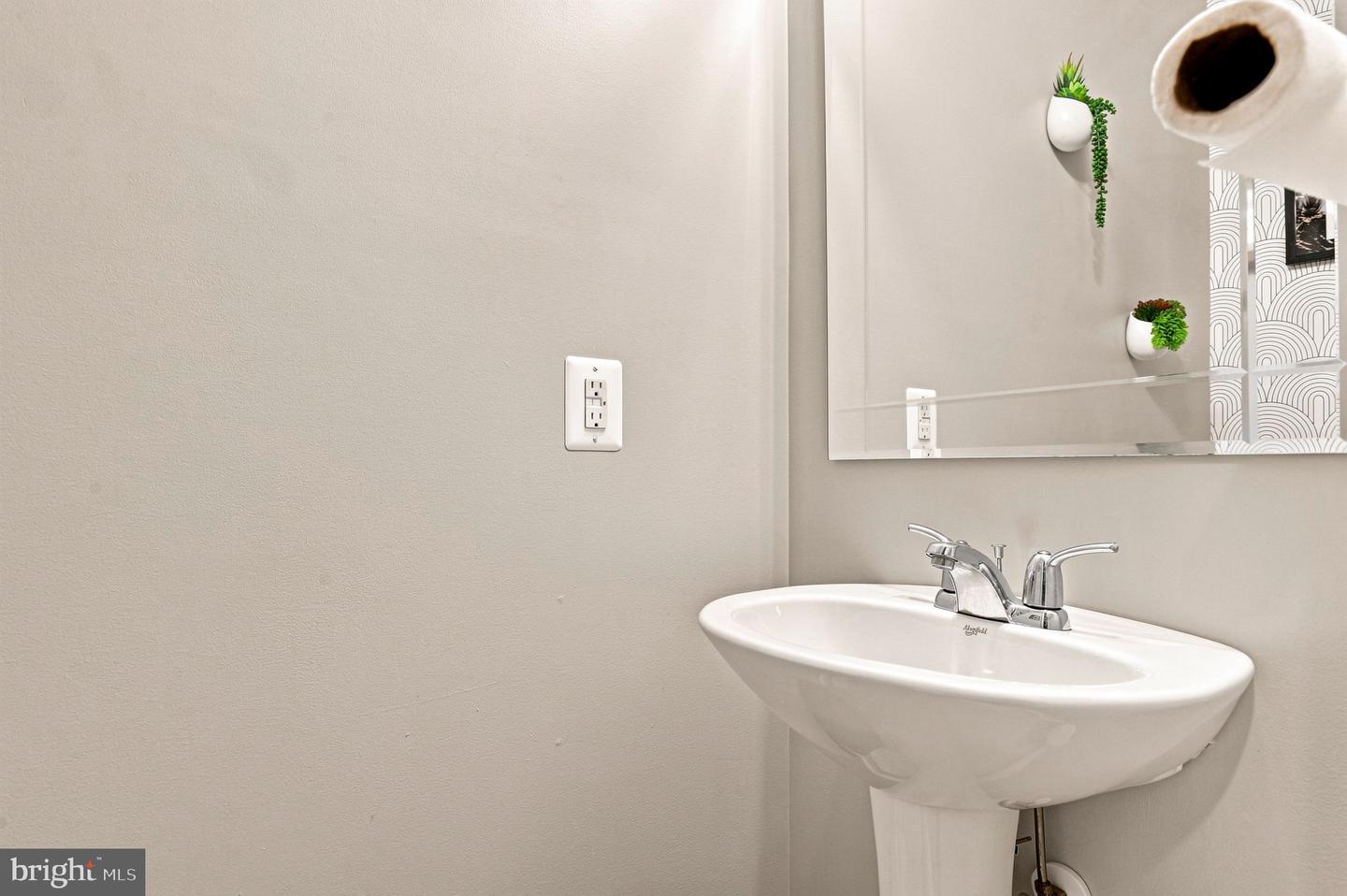 6405 Ivy Spring Rd Property Photo 18