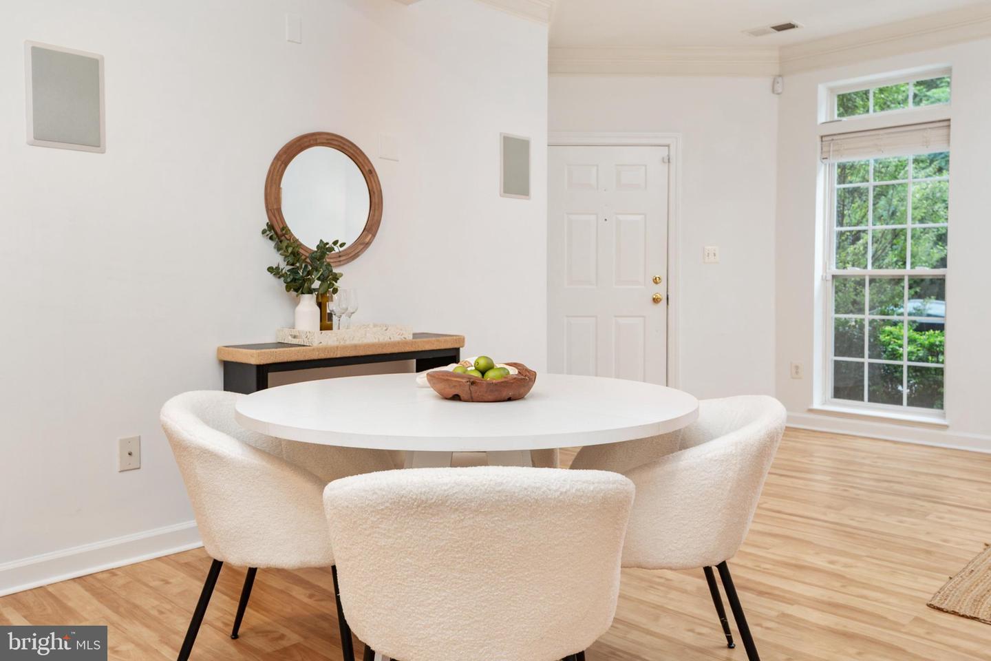 7214 Elkridge Crossing Way Property Photo 13