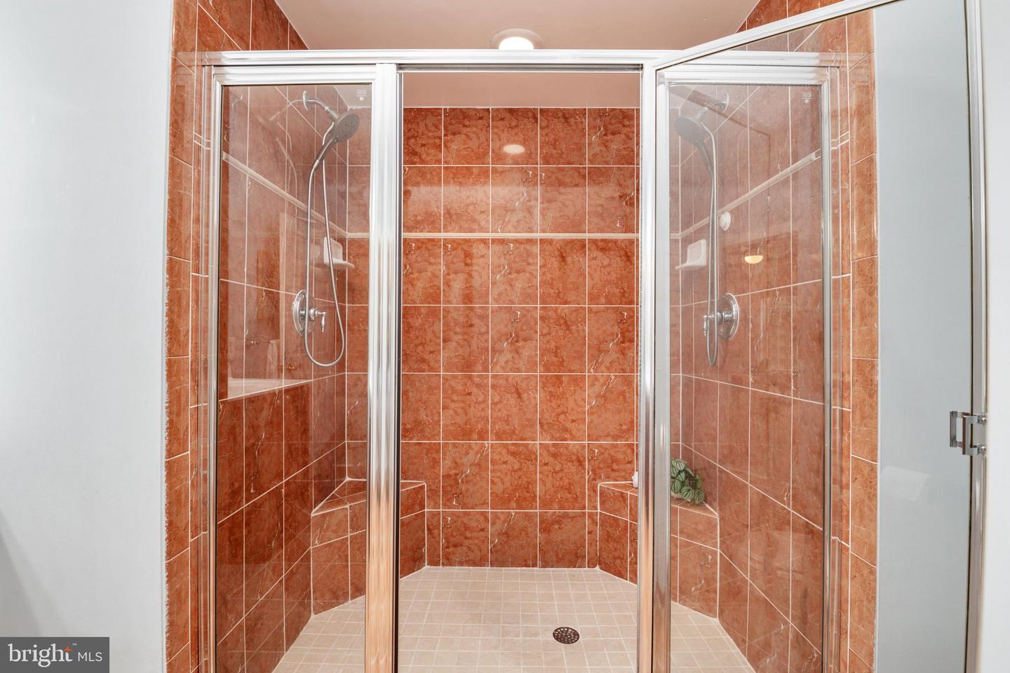 7214 Elkridge Crossing Way Property Photo 26