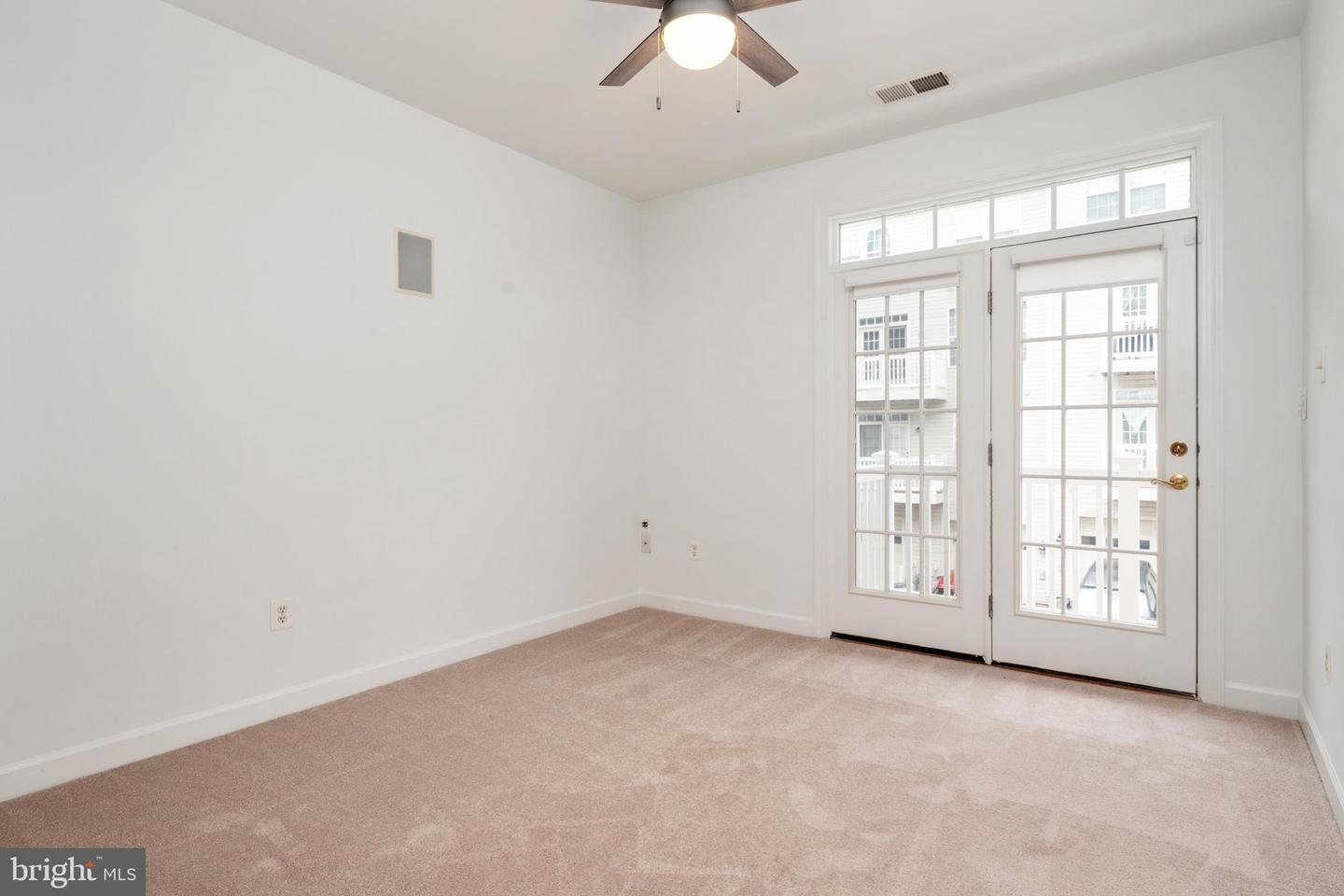 7214 Elkridge Crossing Way Property Photo 28