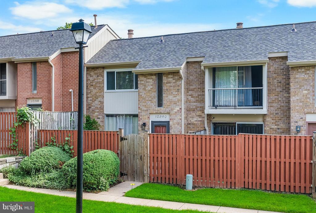 10390 Faulkner Ridge Cir #4-8 Property Photo 1
