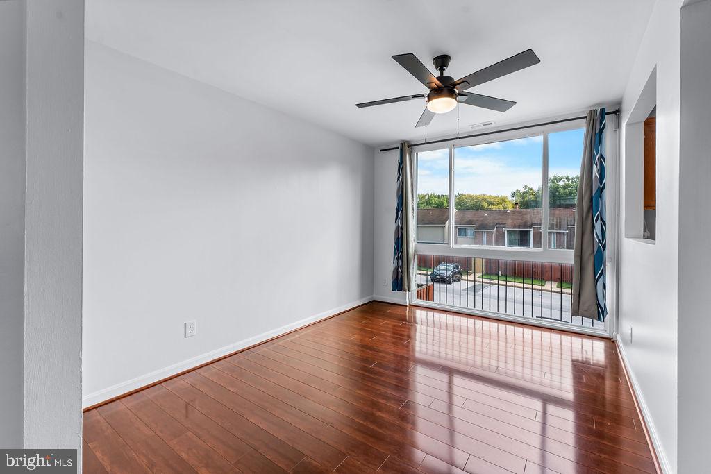 10390 Faulkner Ridge Cir #4-8 Property Photo 8