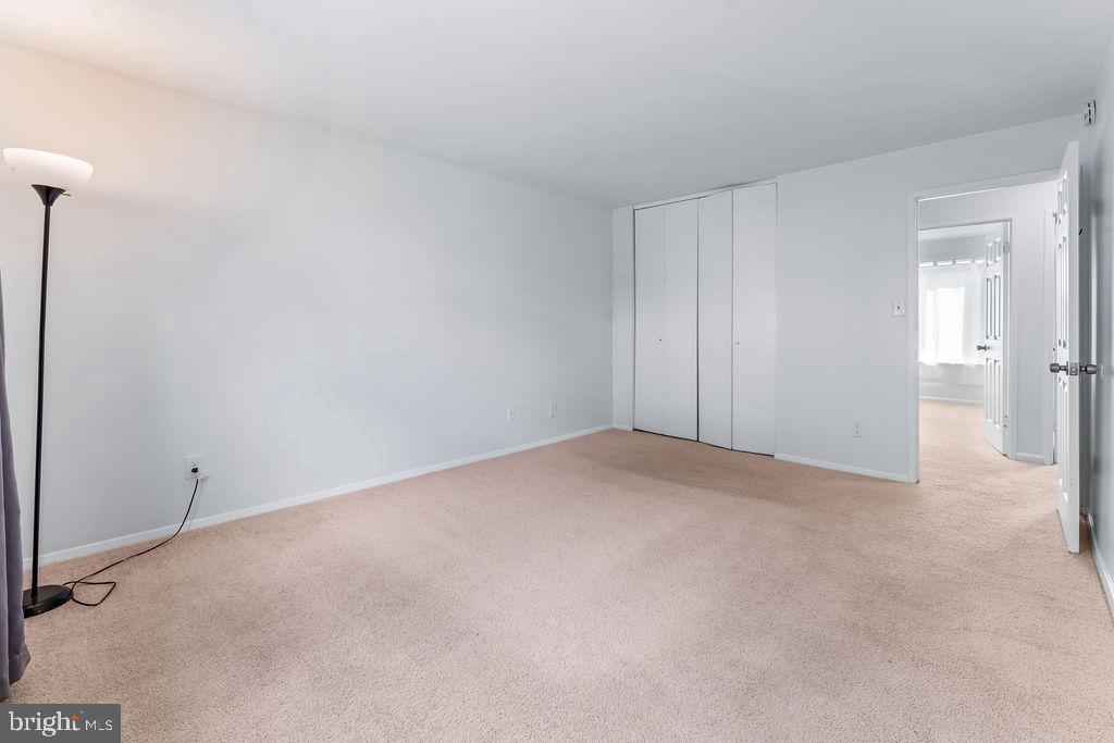 10390 Faulkner Ridge Cir #4-8 Property Photo 22