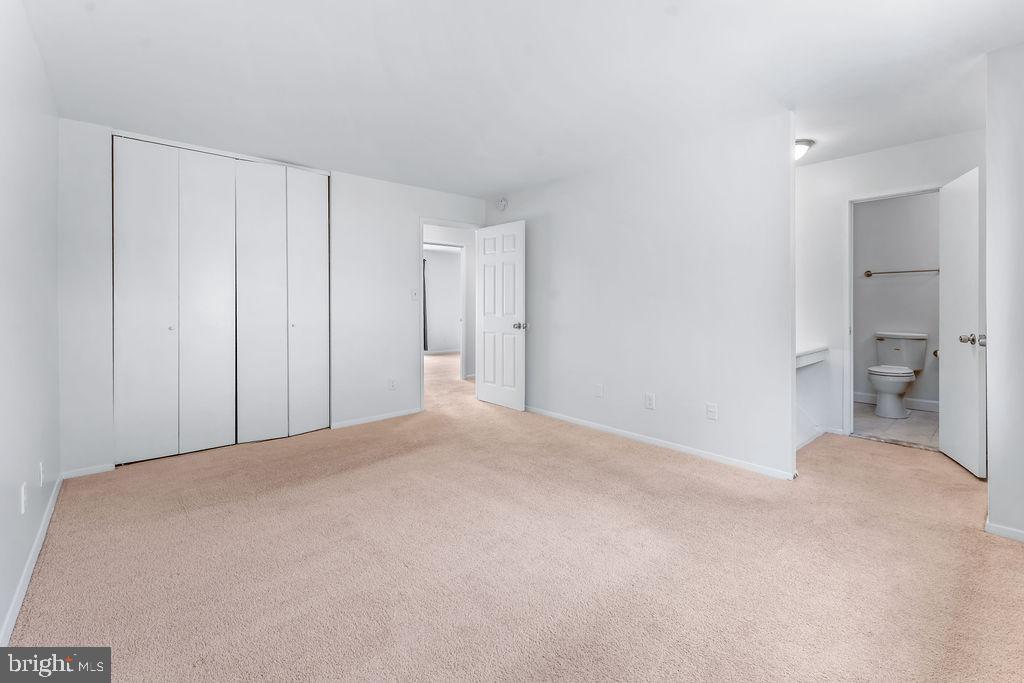 10390 Faulkner Ridge Cir #4-8 Property Photo 24