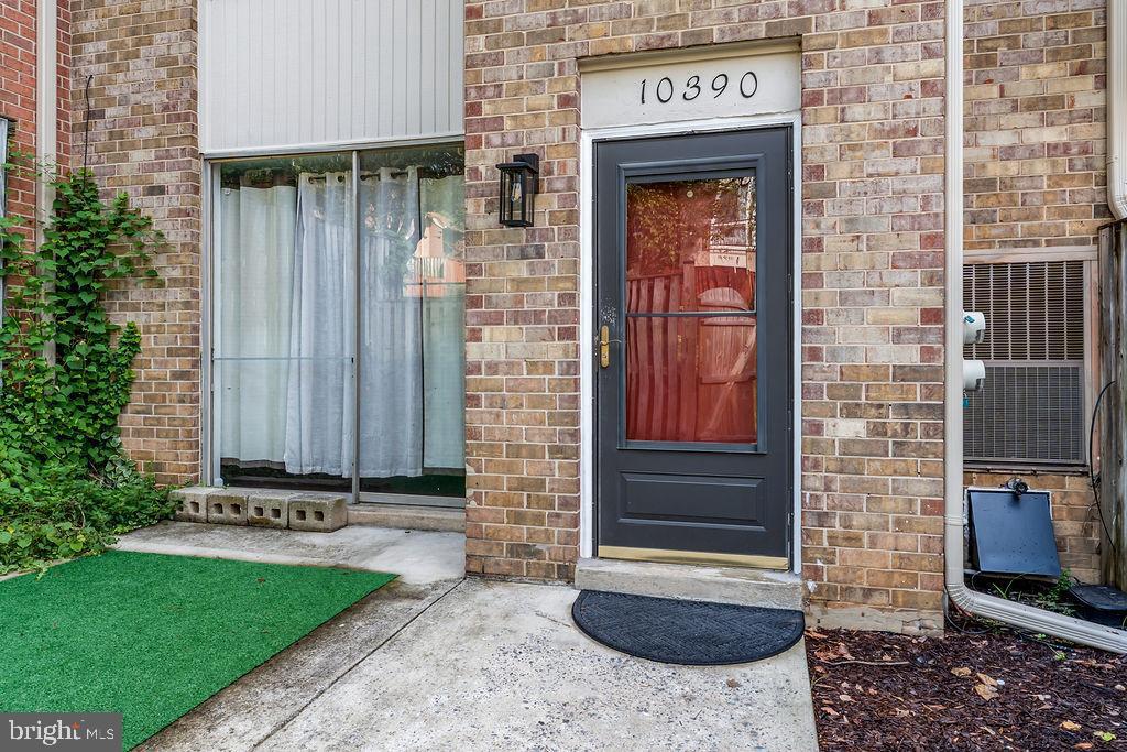 10390 Faulkner Ridge Cir #4-8 Property Photo 28