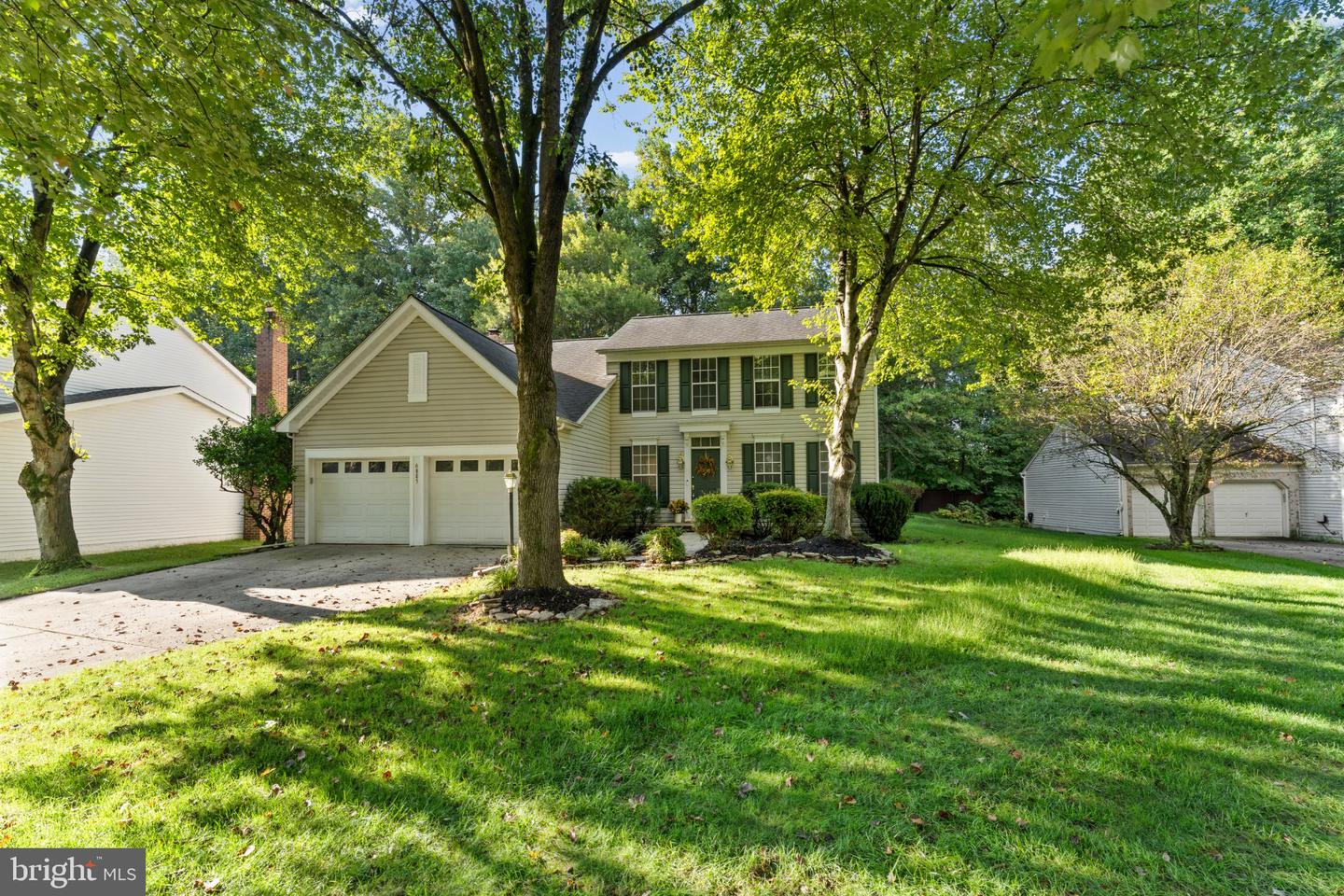 6885 Caravan Ct Property Photo 1