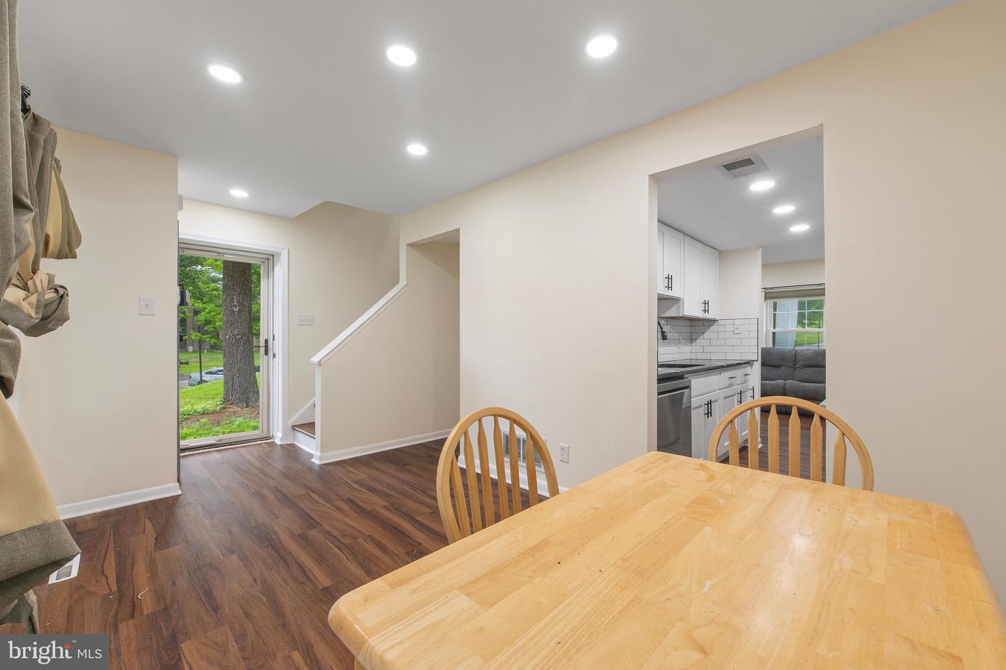 8802 Tamar Dr #14-1 Property Photo 8