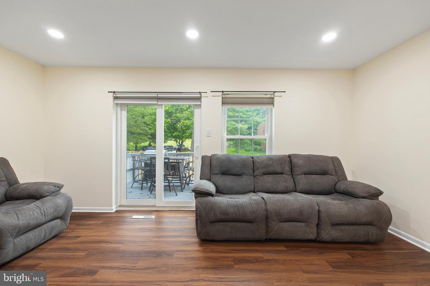 8802 Tamar Dr #14-1 Property Photo 15