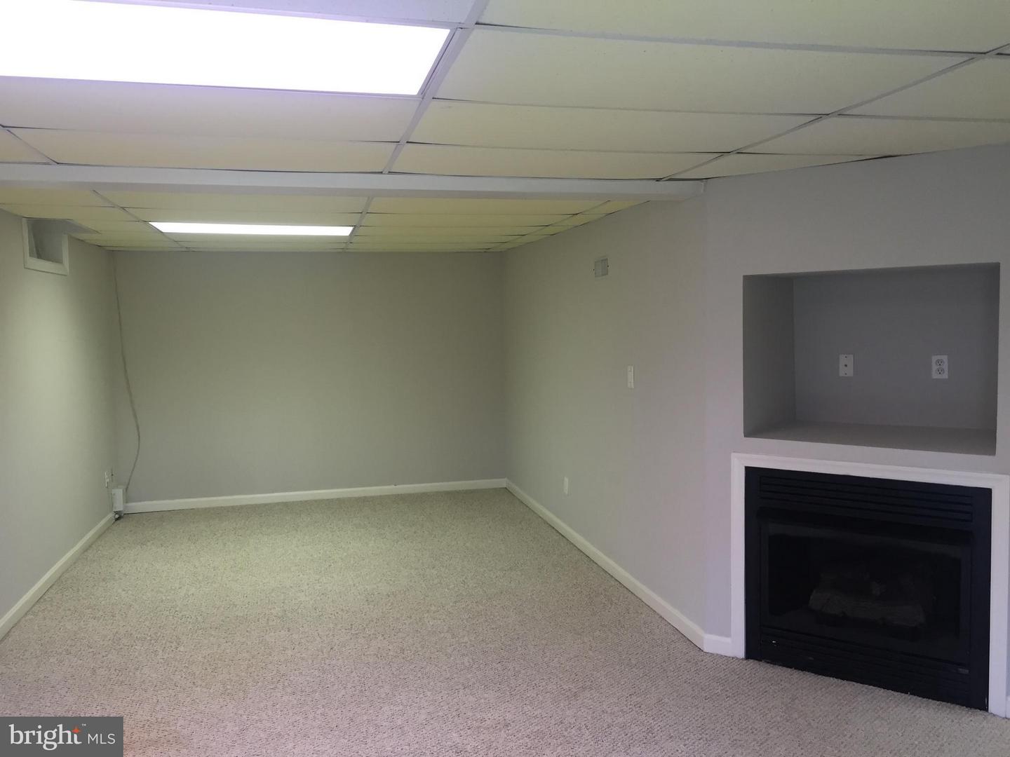 7532 Cove Point Way Property Photo 21