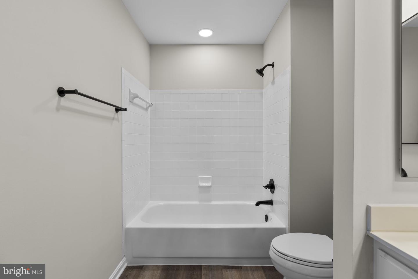 9402 Steeple Ct Property Photo 24