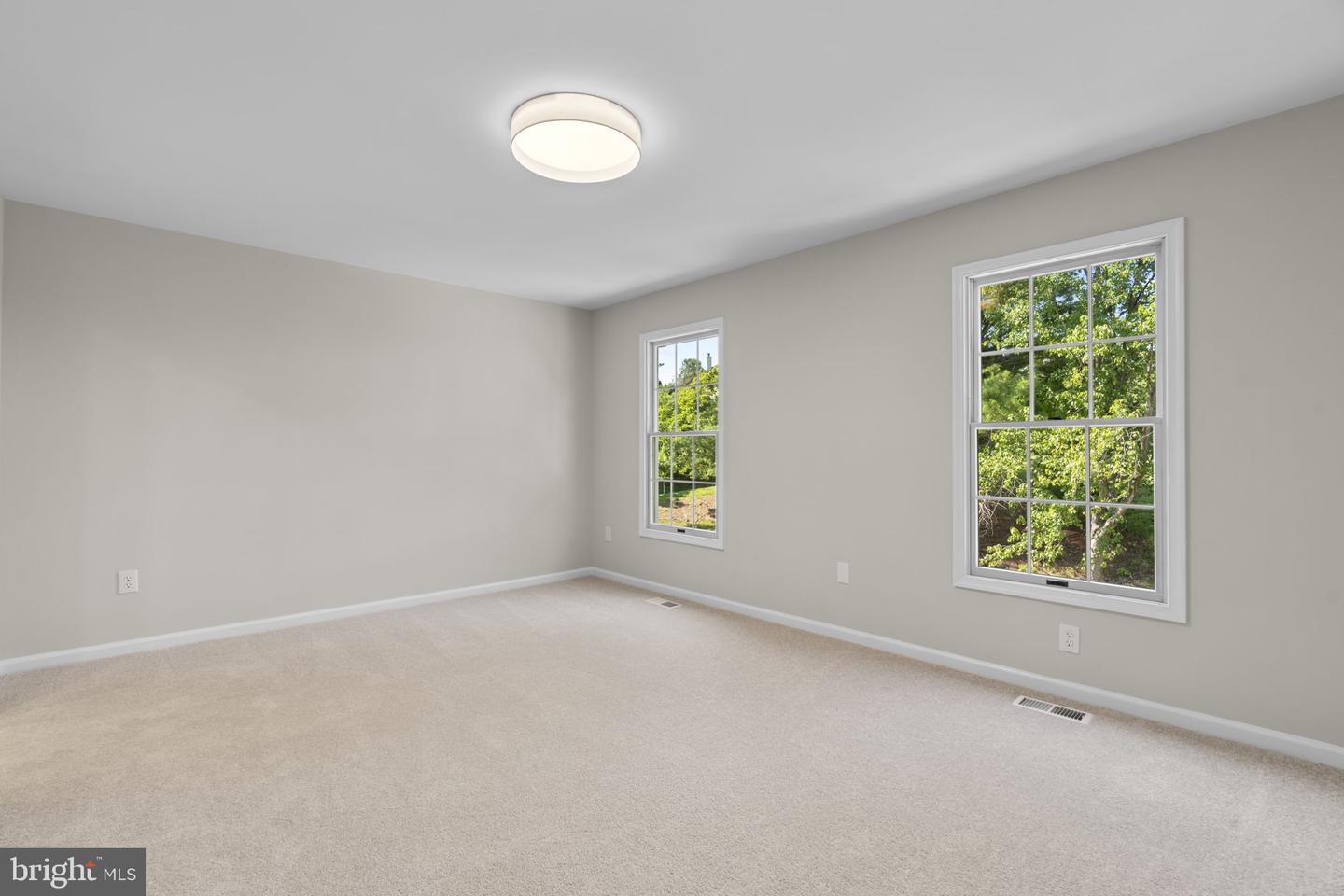 9402 Steeple Ct Property Photo 25