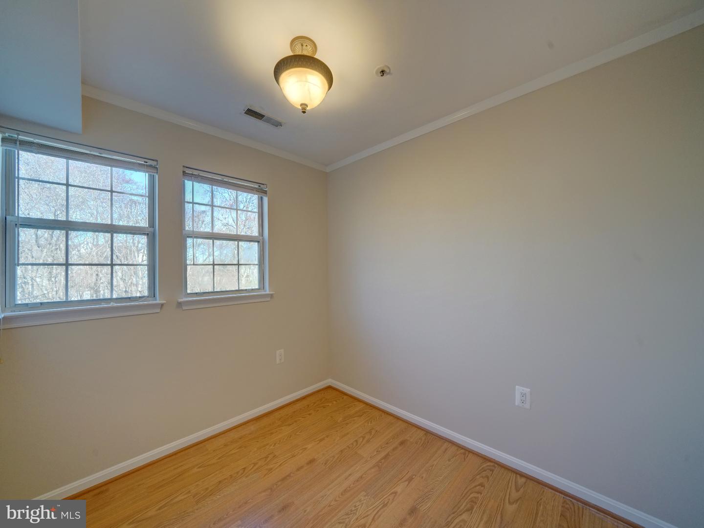 8513 Falls Run Rd #f Property Photo 10