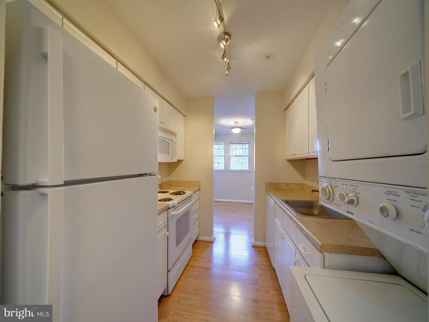 8513 Falls Run Rd #f Property Photo 13