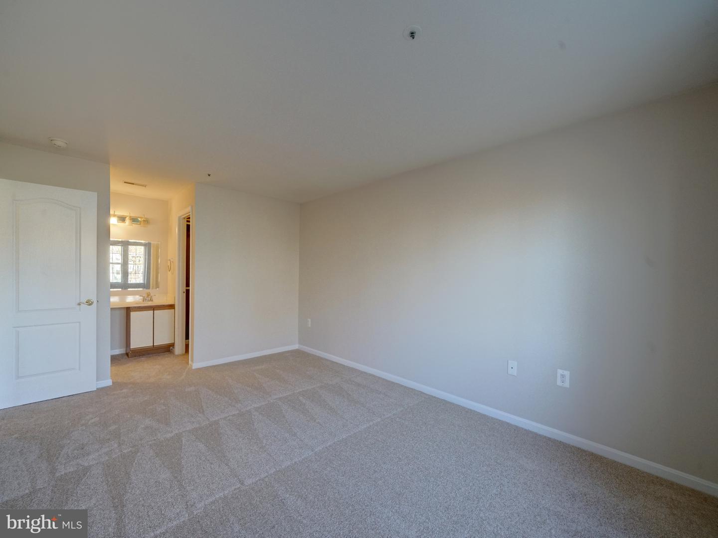 8513 Falls Run Rd #f Property Photo 24