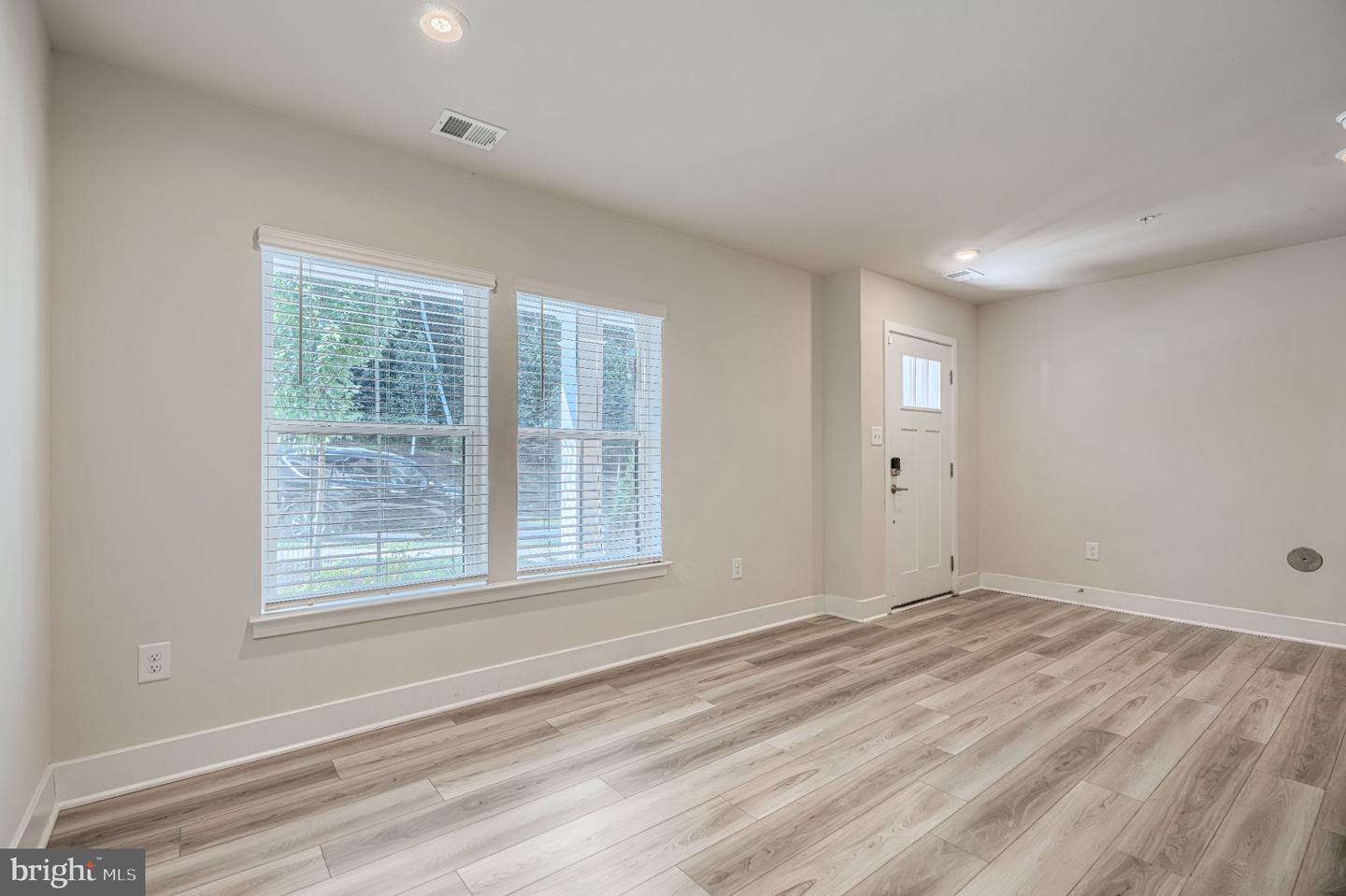 11409 Starlight Pl Property Photo 9