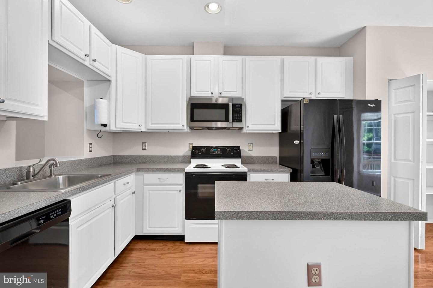 6311 Wind Rider Way Property Photo 21
