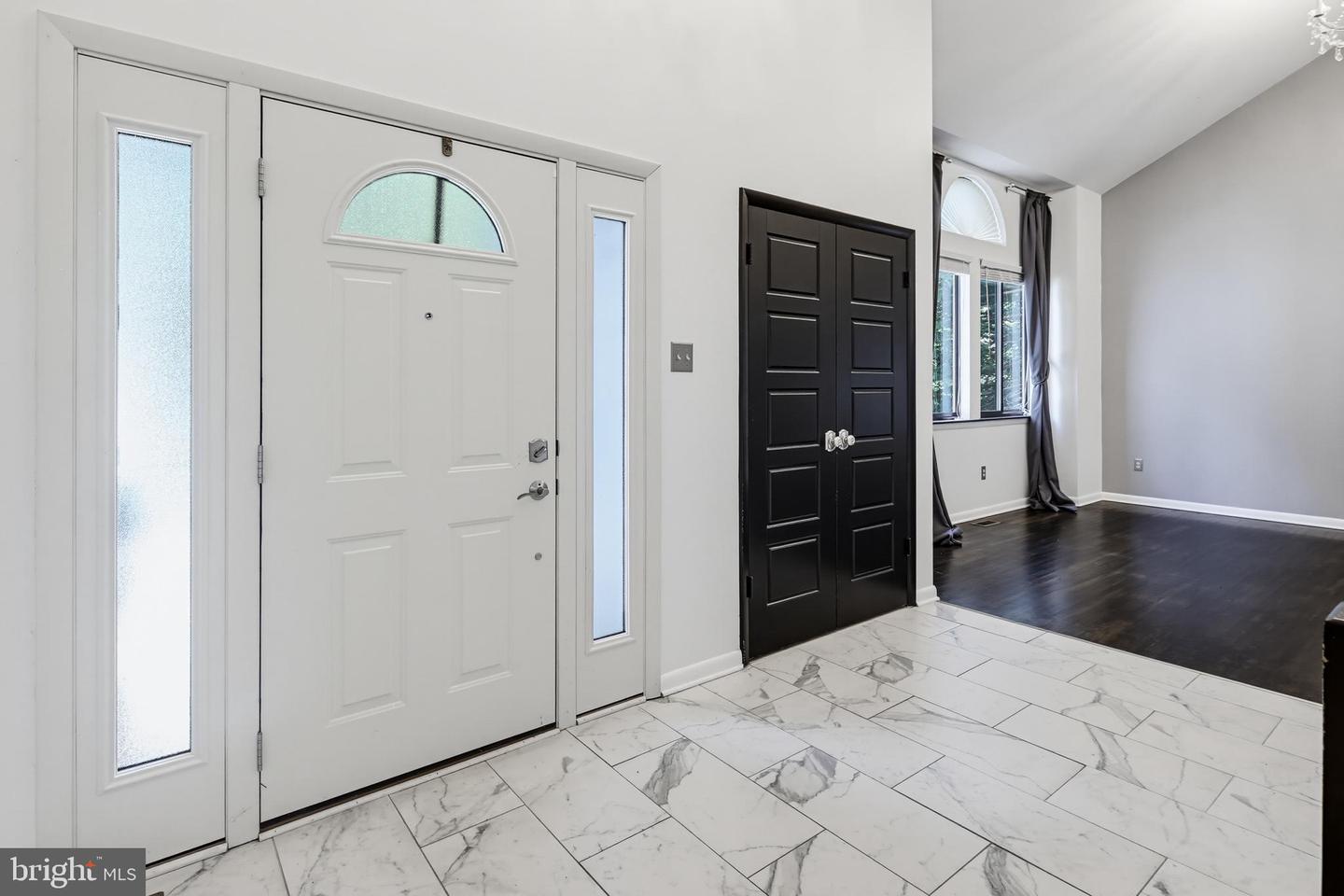 6103 Triangle Dr Property Photo 6