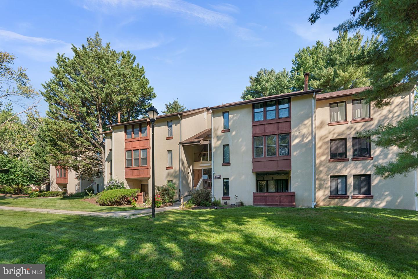 9625 Whiteacre Rd #c-1 Property Photo 2