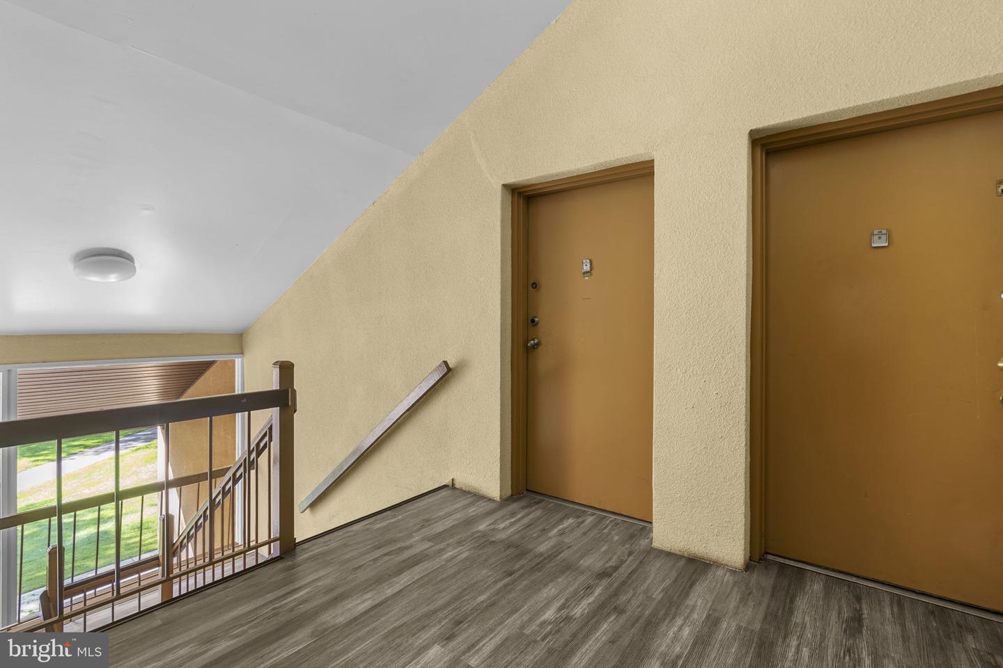 9625 Whiteacre Rd #c-1 Property Photo 7