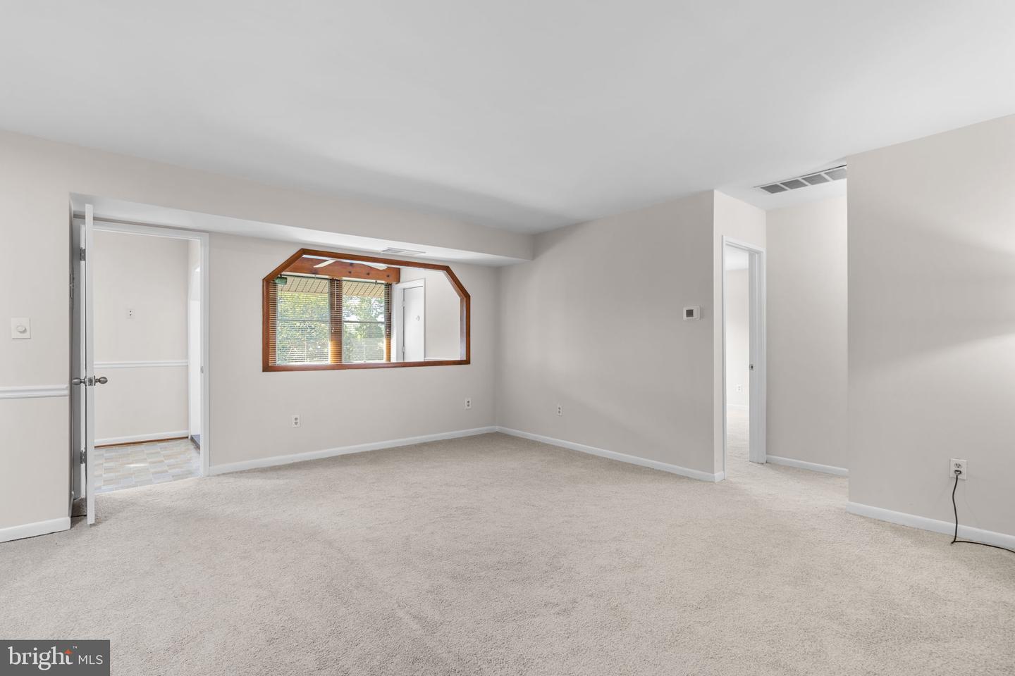 9625 Whiteacre Rd #c-1 Property Photo 9