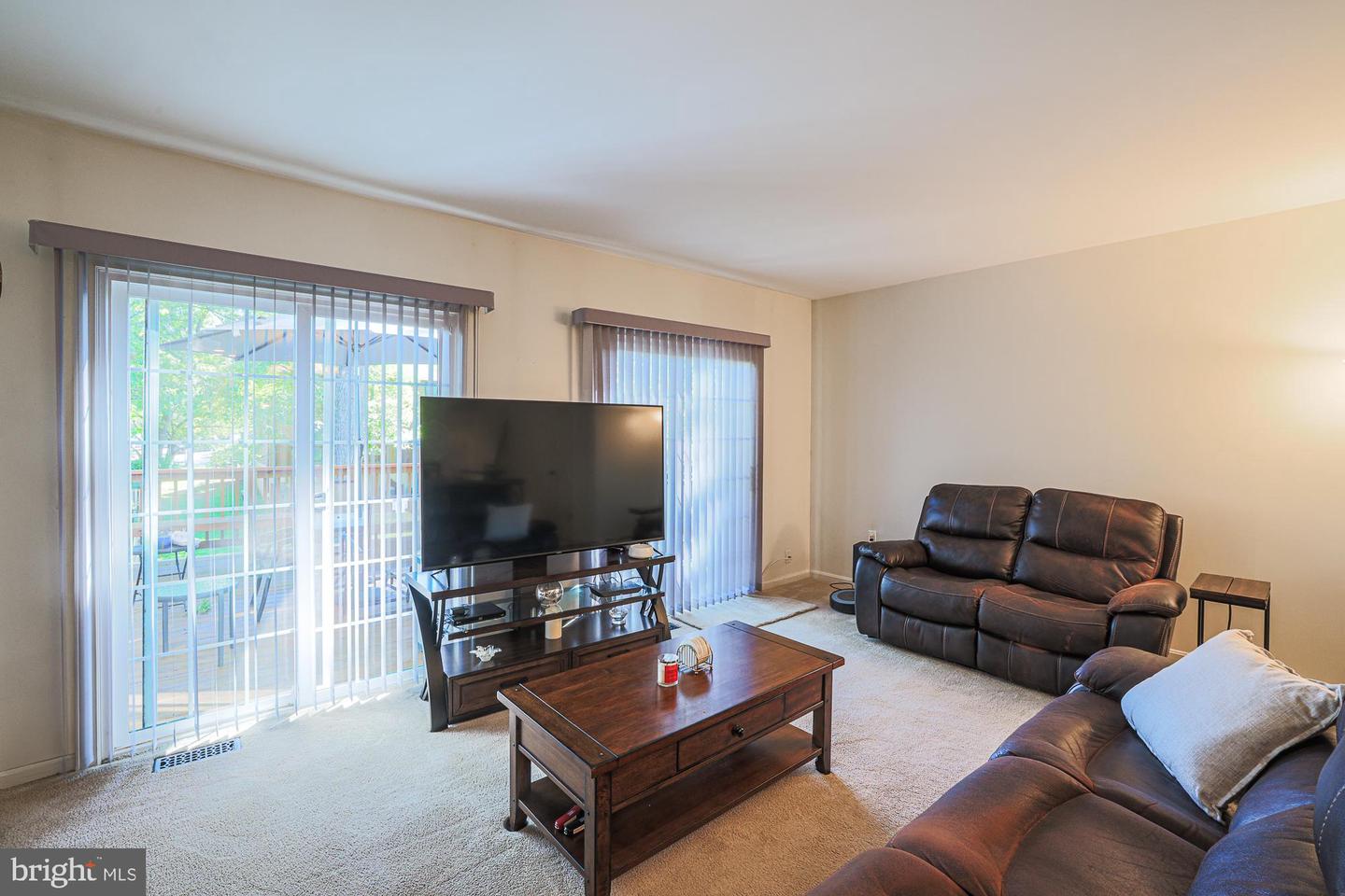 7477 Swan Point Way #4-2 Property Photo 8