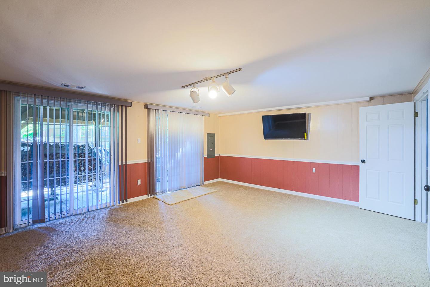 7477 Swan Point Way #4-2 Property Photo 40