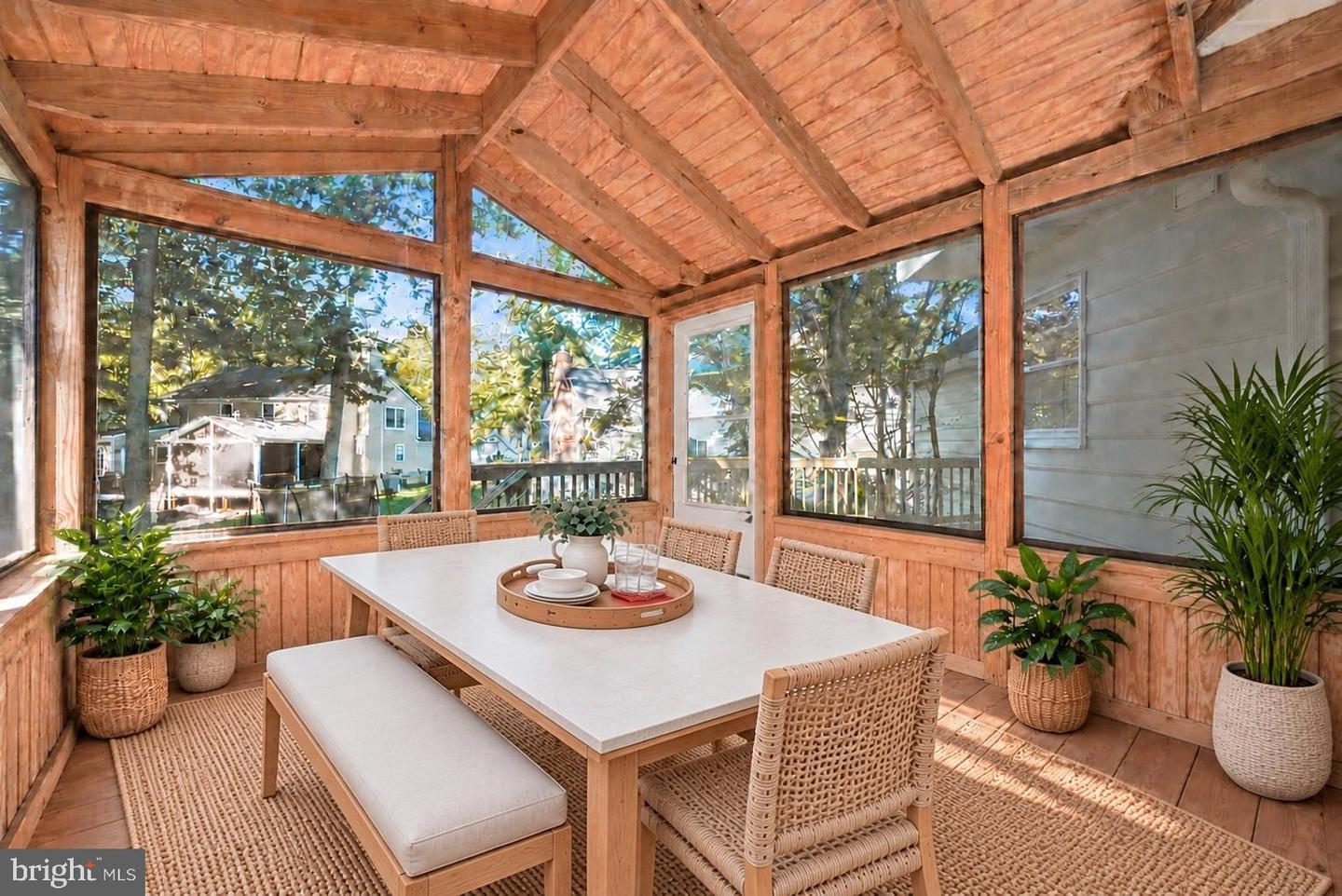 10604 Harpoon Hl Property Photo 23