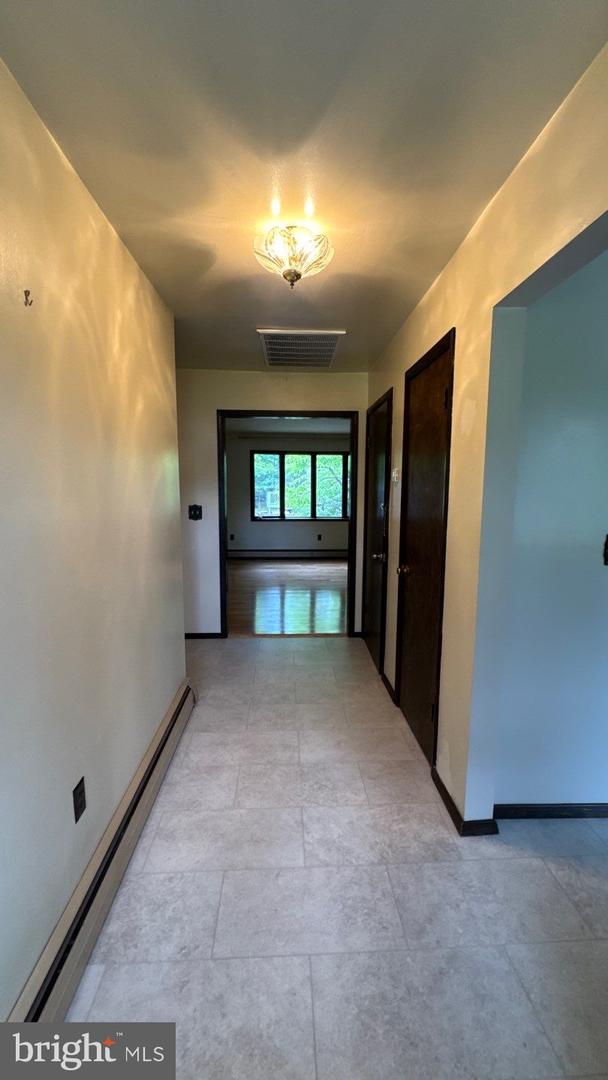 5157 Bonnie Acres Dr Property Photo 4
