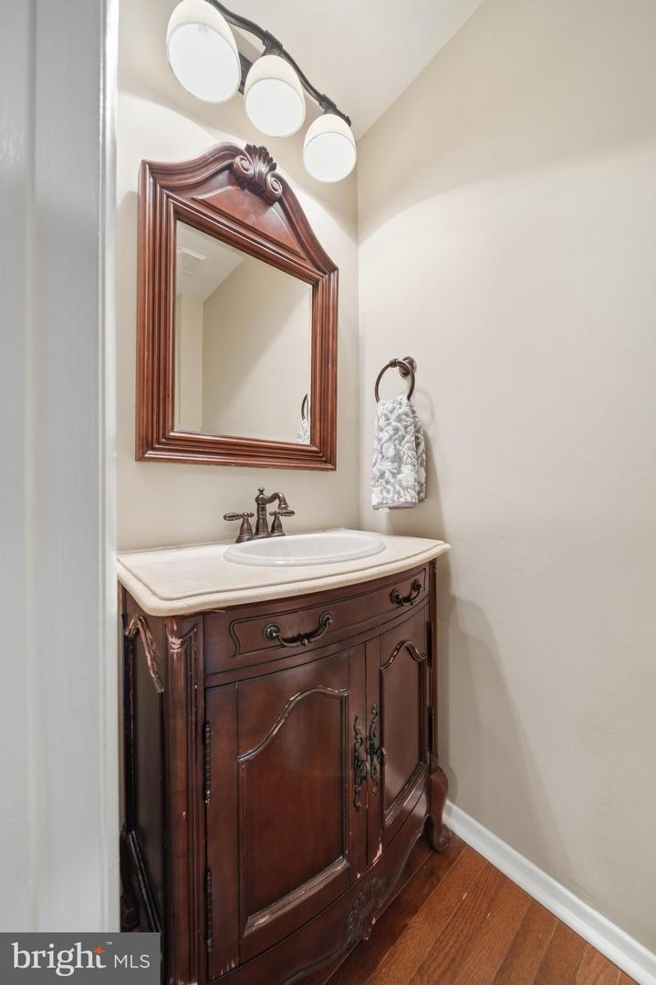 8214 Tall Trees Ct Property Photo 20