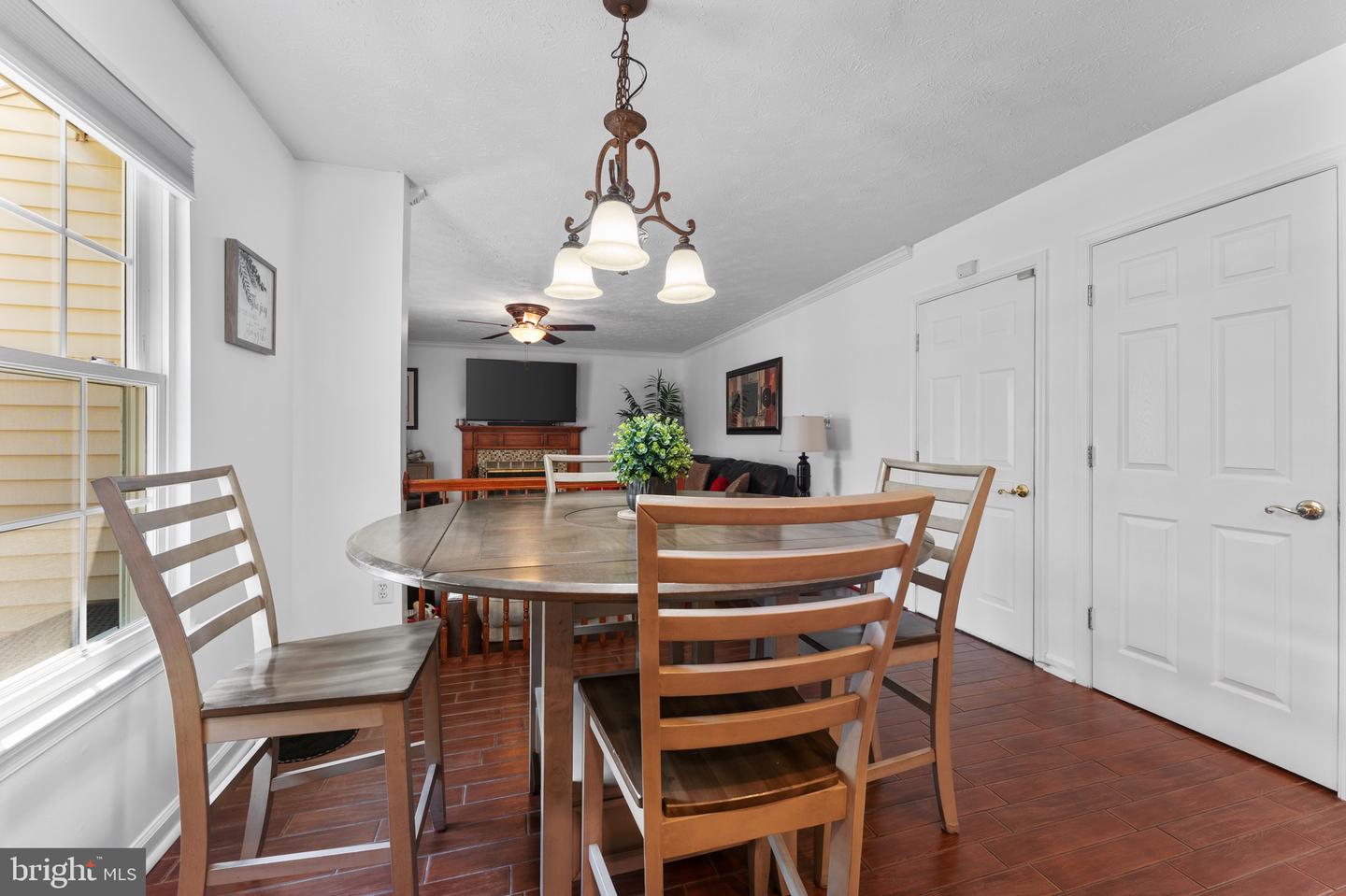 6208 Greenleaf Ln Property Photo 14