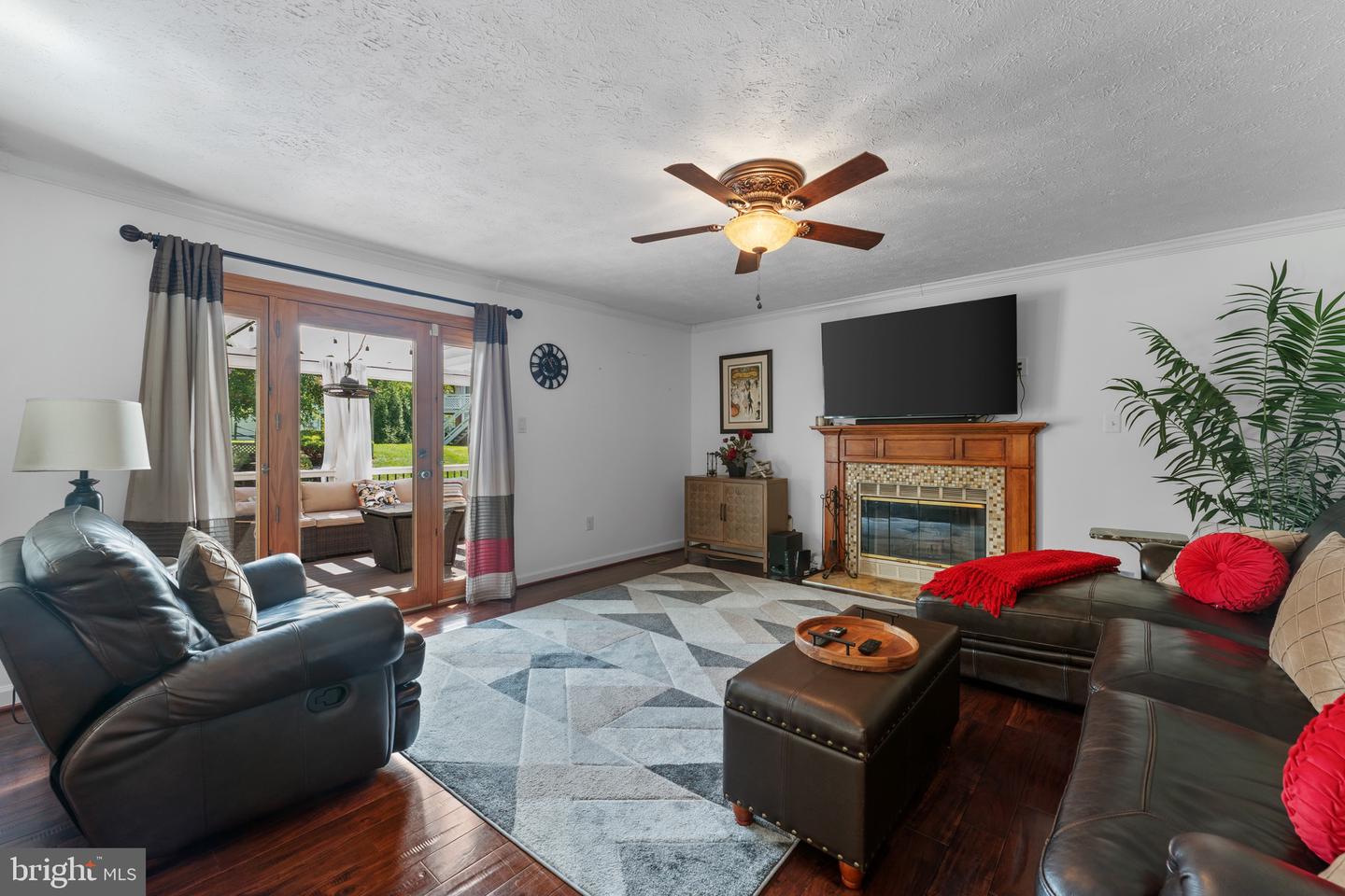 6208 Greenleaf Ln Property Photo 17