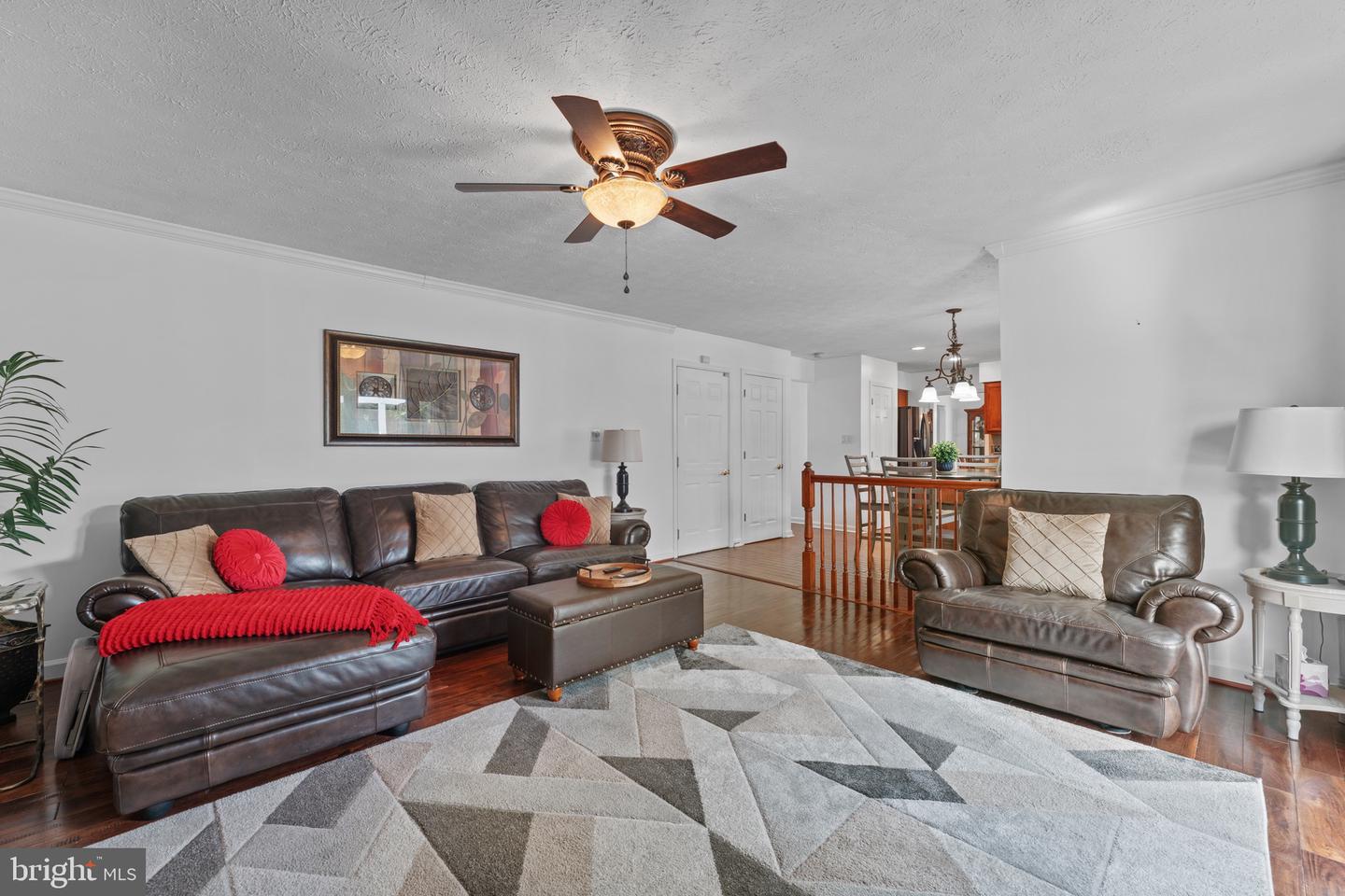 6208 Greenleaf Ln Property Photo 18
