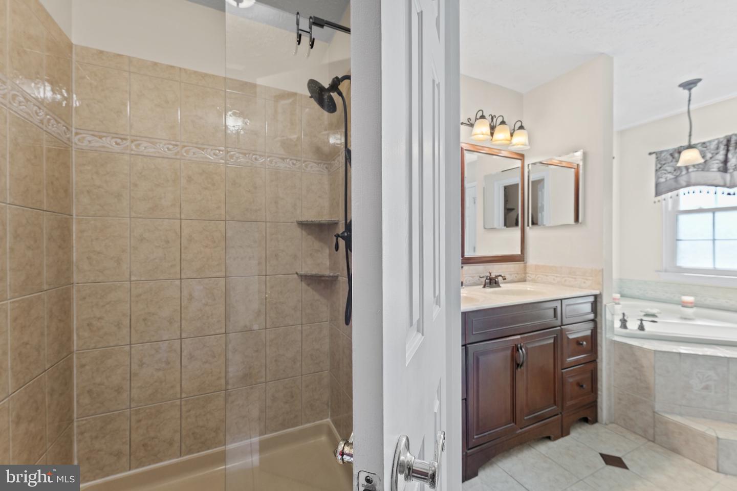6208 Greenleaf Ln Property Photo 30