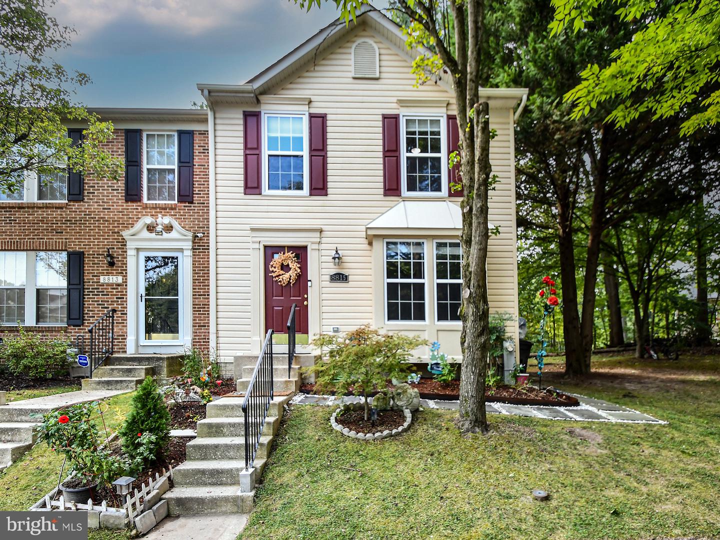 8815 ASHBERRY CT Property Photo 1
