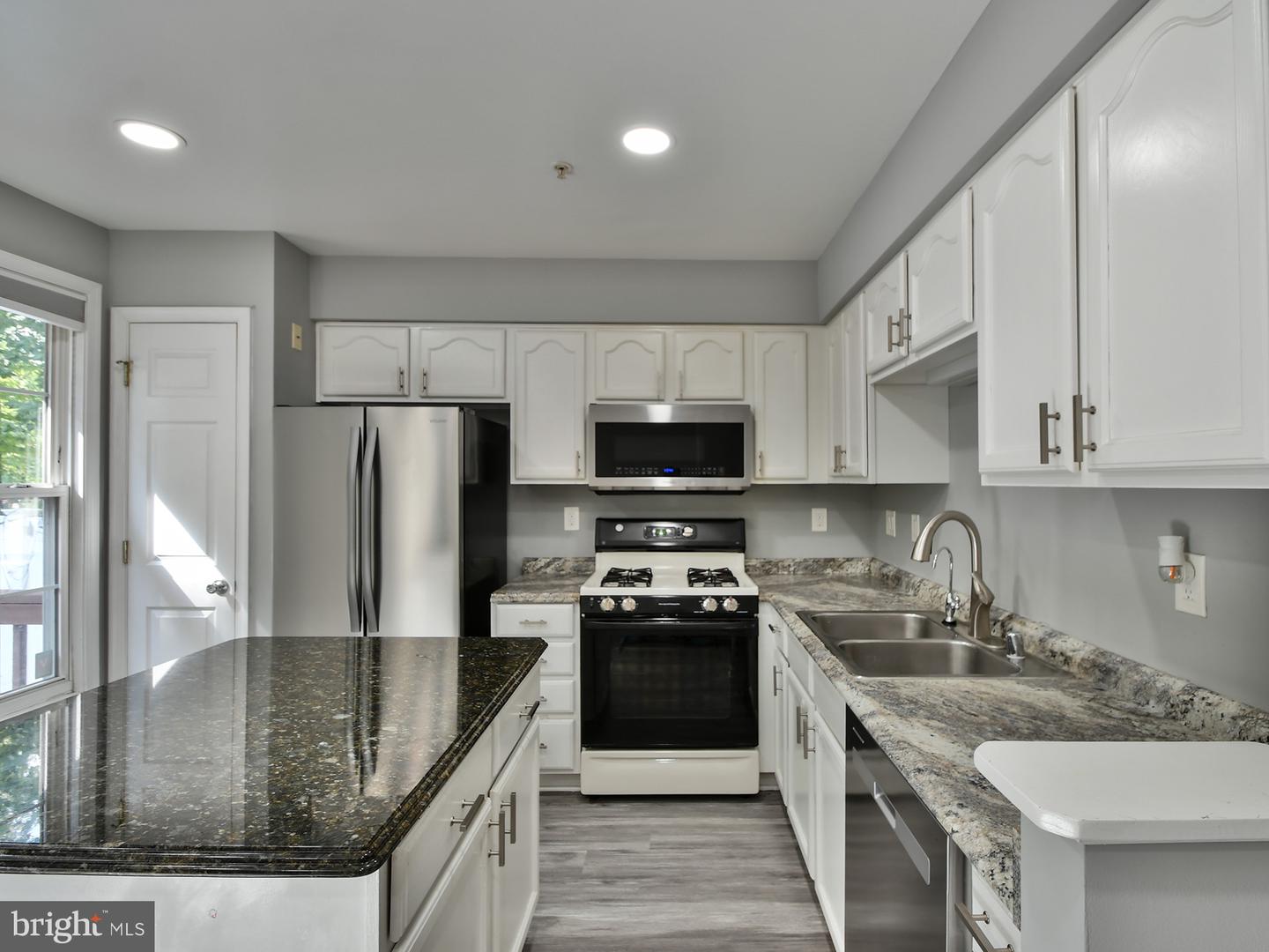 8815 Ashberry Ct Property Photo 12