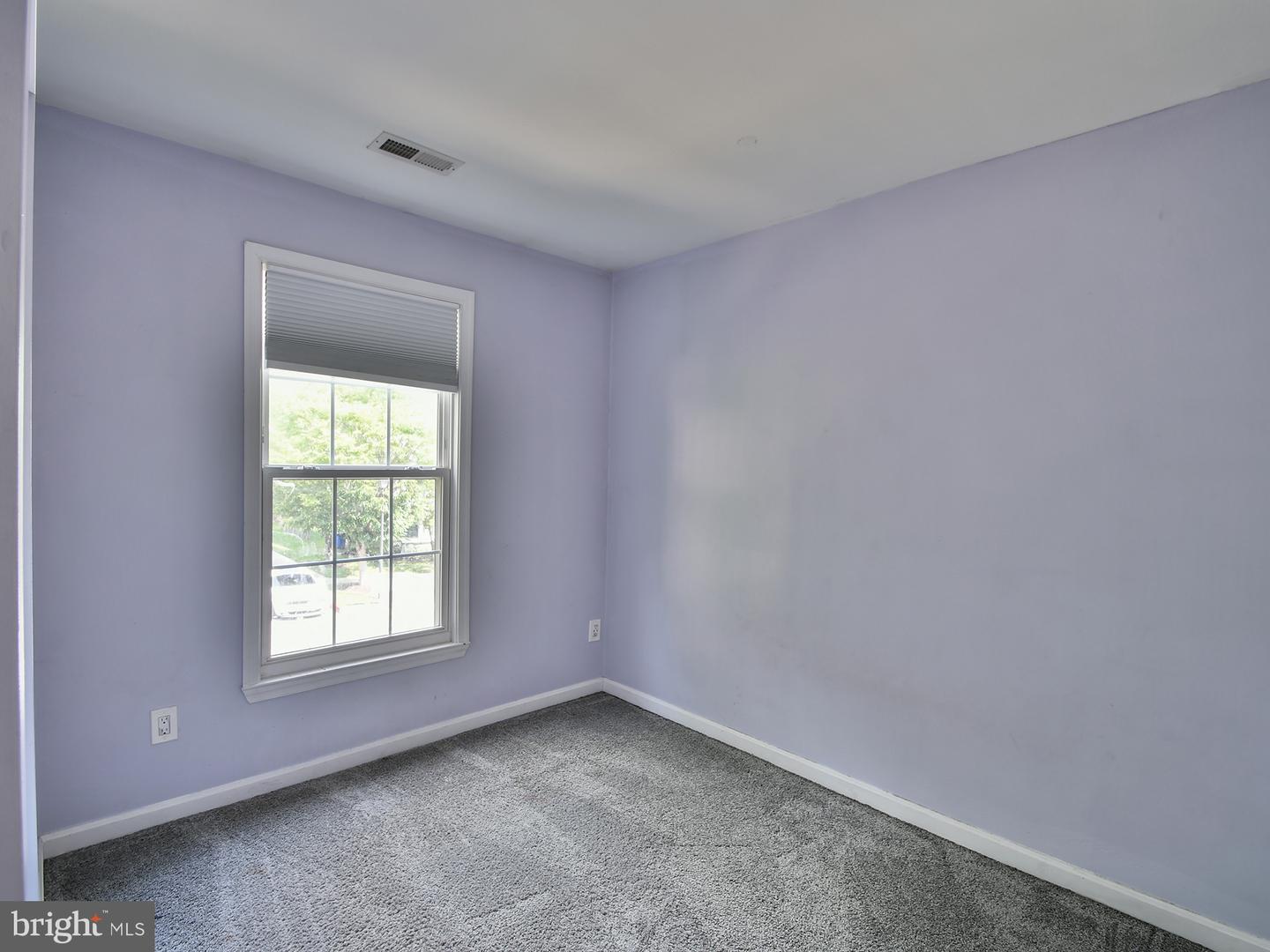 8815 Ashberry Ct Property Photo 32